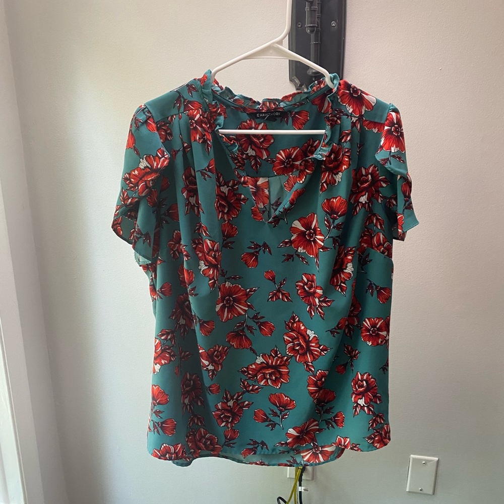 41 Hawthorn, teal blouse with red flowers, 1x